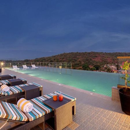 The Fern Habitat, Candolim, Goa Exterior foto